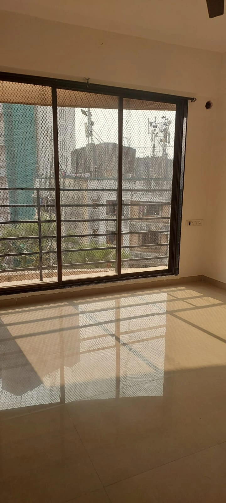 2 BHK Flat for Rent in Goregaon West